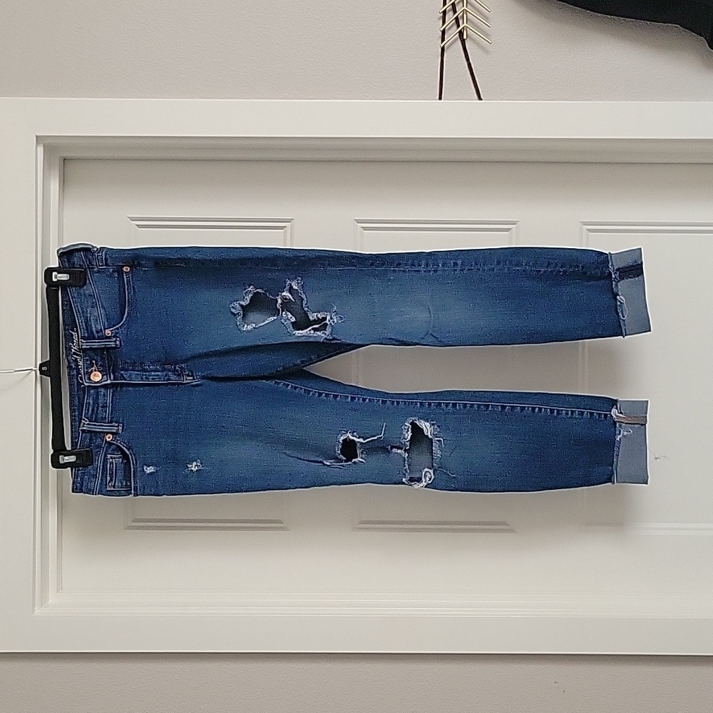 Universal Thread Jeans